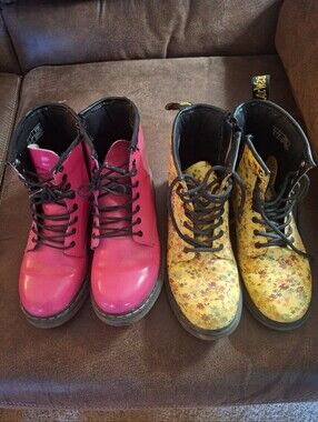 Dr. Martens Kids Lace-Up Boots — Pink and Yellow Floral